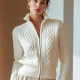 Λευκή πλεκτή ζακέτα με φερμουάρ (cable-knit)