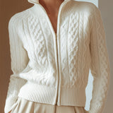 Λευκή πλεκτή ζακέτα με φερμουάρ (cable-knit)