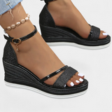 Corinne Orthopedic Wedge Platform Σανδάλια με γυαλιστερό φινίρισμα