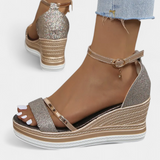 Corinne Orthopedic Wedge Platform Σανδάλια με γυαλιστερό φινίρισμα